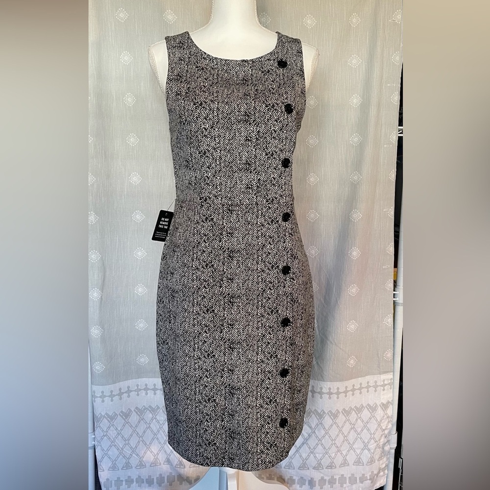 NWT Express Black and White Herringbone Midi Dress